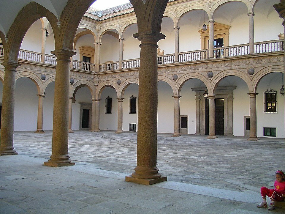 Ruta por los Monumentos de Toledo: Una Guía Completa para Explorar la Ciudad Imperial 35 Hospital de Tavera Toledo